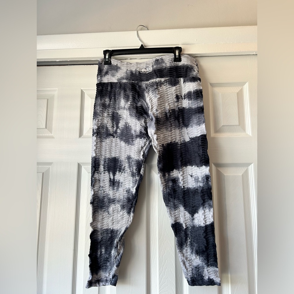 Booty By Brabants, BBB Curvy Mermaid Leggings black and white tie dye